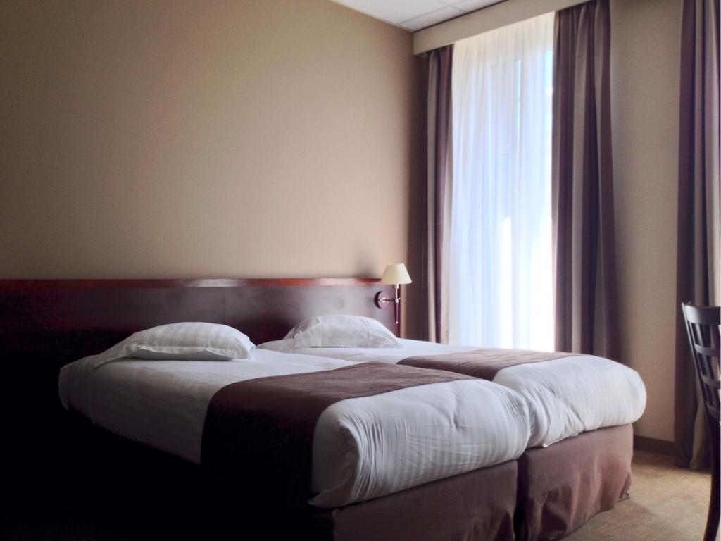Hotel Le Noailles Nice Gare Exteriör bild