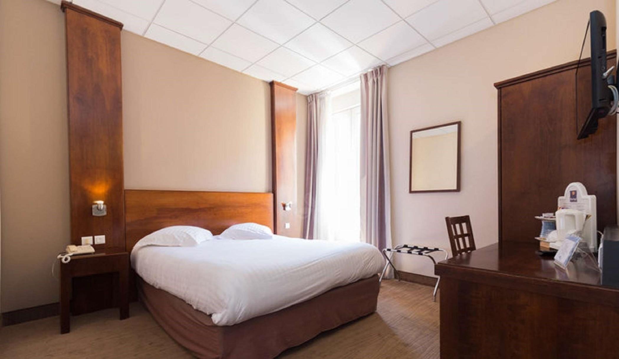 Hotel Le Noailles Nice Gare Exteriör bild